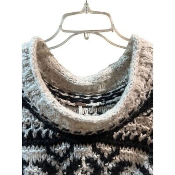 Free People Women's XS Black Chunky Knit Fair Isle Pullover Sweater - Picture 5 of 6